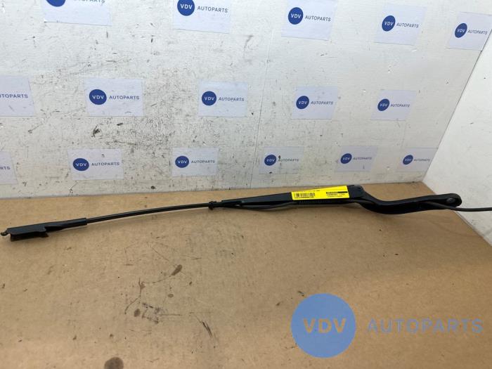 Scheibenwischerarm vorne Mercedes Sprinter