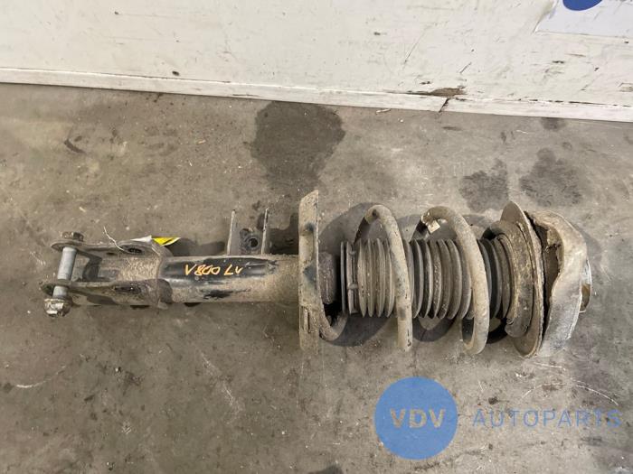 Fronts shock absorber, left Mercedes CLA