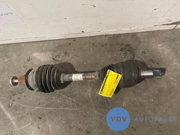 Aandrijfas links-voor Mercedes CLA