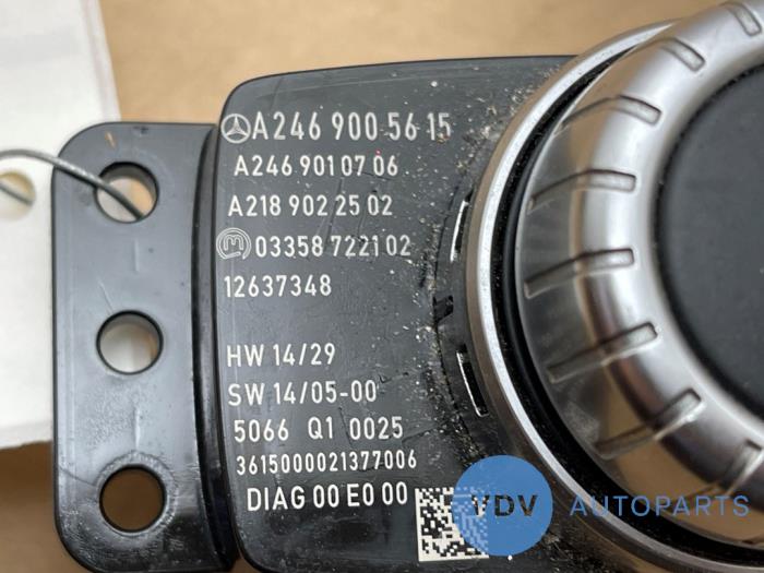 Commande ordinateur de bord Mercedes CLA