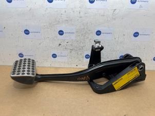 Gebruikte Rempedaal Mercedes CLA (117.3) 2.2 CLA-220 CDI 16V 4-Matic Prijs € 42,35 Inclusief btw aangeboden door Autoparts Van De Velde