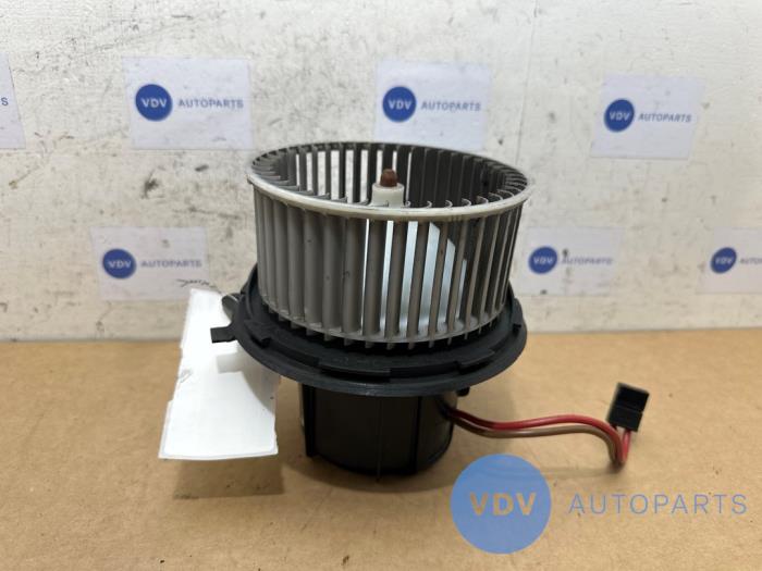 Heating and ventilation fan motor Mercedes E-Klasse