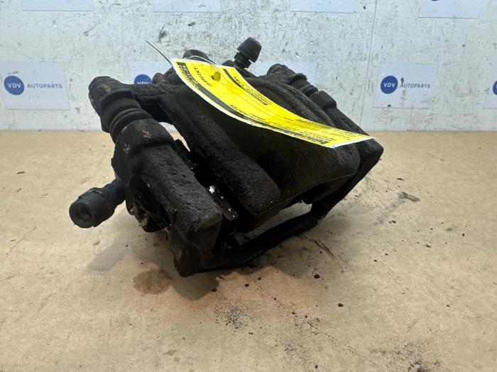 Pinza de freno derecha detrás Mercedes Vito