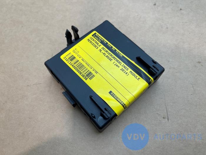 Módulo de cierre centralizado Mercedes ML-Klasse