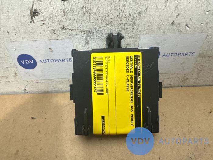 Módulo de cierre centralizado Mercedes C-Klasse