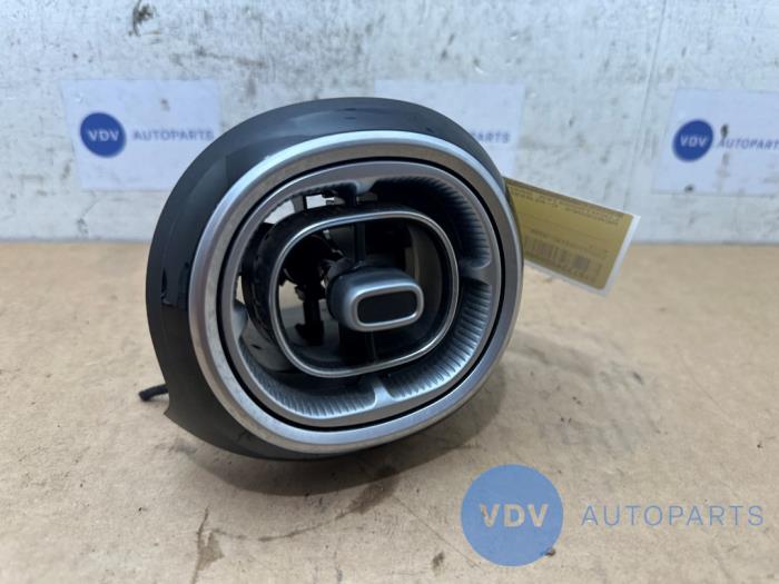 Dashboard vent Mercedes C-Klasse