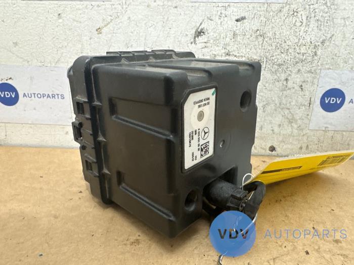 Divers Mercedes S-Klasse