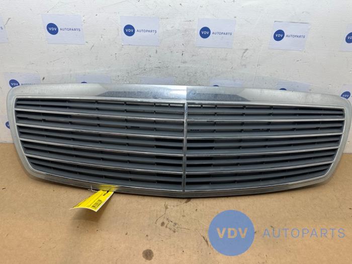 Grille Mercedes E-Klasse