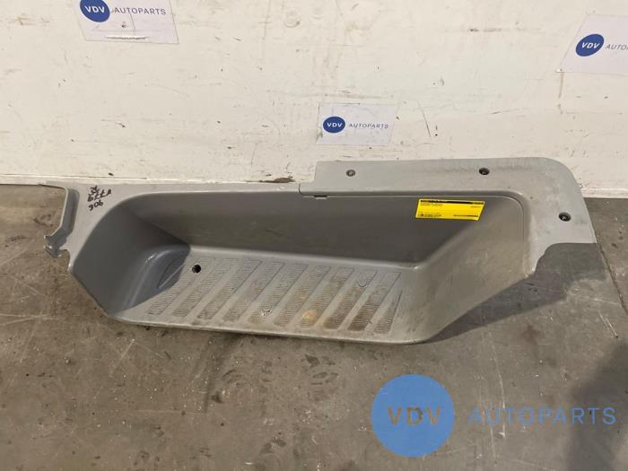 Einstieg vorne rechts Mercedes Sprinter