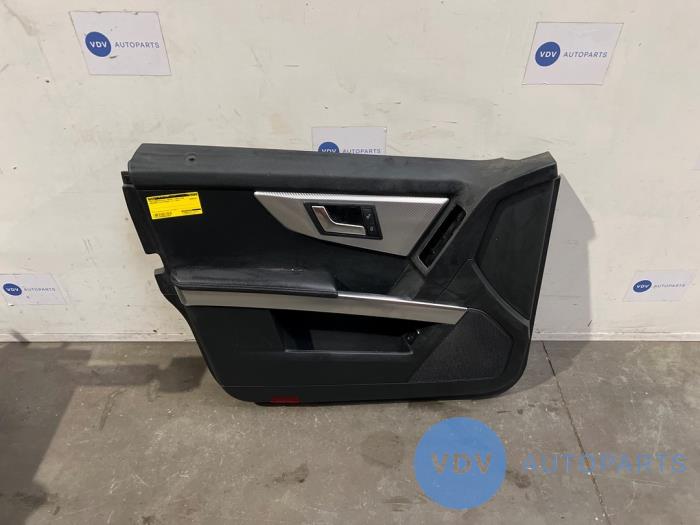 Revêtement portière 4portes avant gauche Mercedes GLK-Klasse