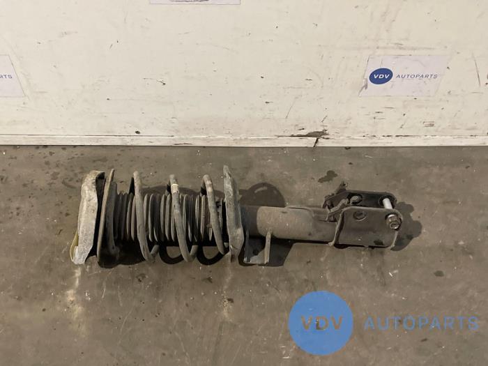 Stoßdämpfer rechts vorne Mercedes GLK-Klasse