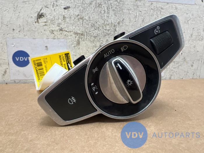 Przelacznik swiatel Mercedes C-Klasse