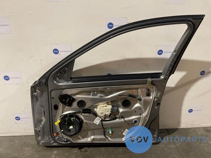 Portière 4portes avant droite Mercedes C-Klasse