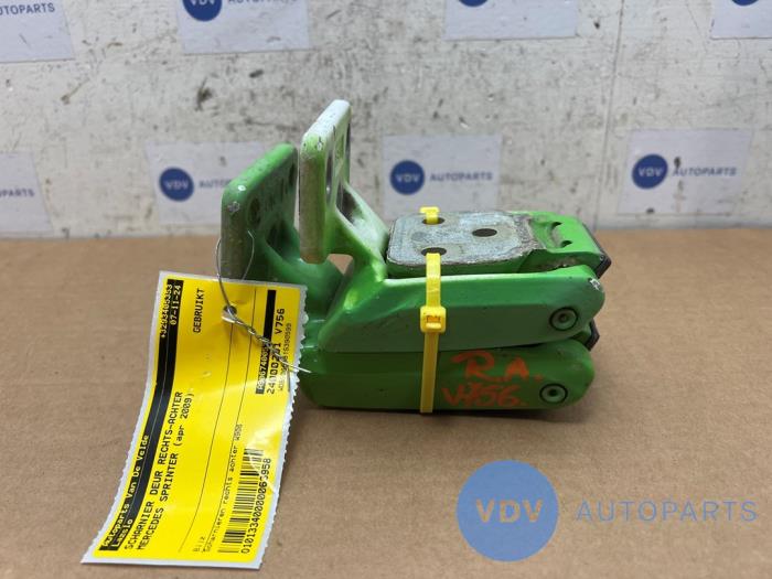 Charnière porte arrière droite Mercedes Sprinter