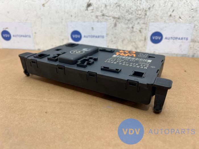 Module verrouillage central des portes Mercedes Vito