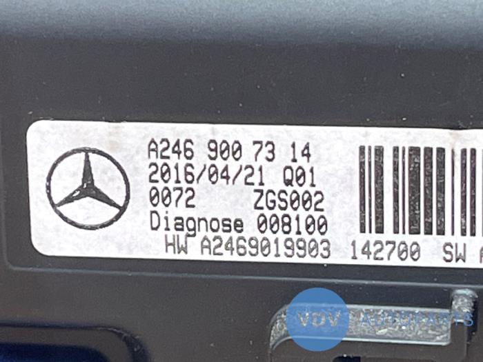 Affichage navigation Mercedes CLA