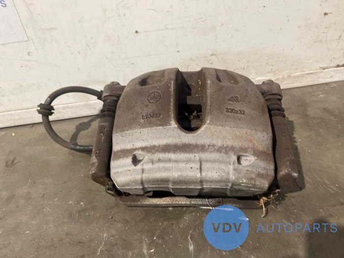 Bremszange links vorne Mercedes GLC-Klasse