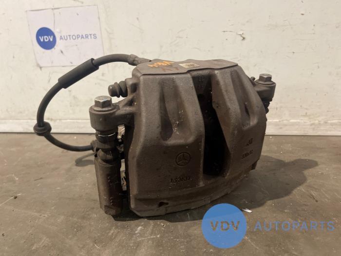 Bremszange links vorne Mercedes GLC-Klasse