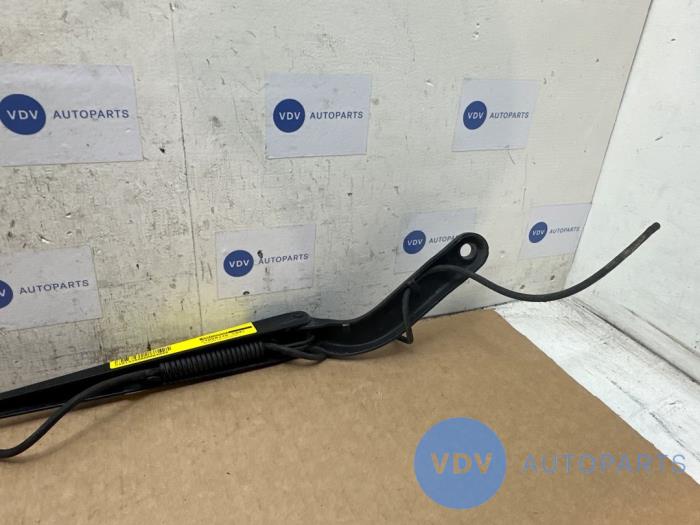 Front wiper arm Mercedes Sprinter