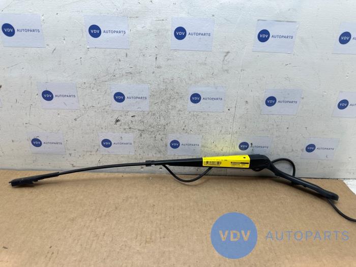 Front wiper arm Mercedes Sprinter