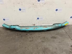 Gebruikte Frontbalk Mercedes Sprinter 3,5t (906.13/906.23) 310 CDI 16V Prijs € 248,05 Inclusief btw aangeboden door Autoparts Van De Velde