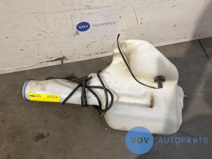 Front windscreen washer reservoir Mercedes Sprinter