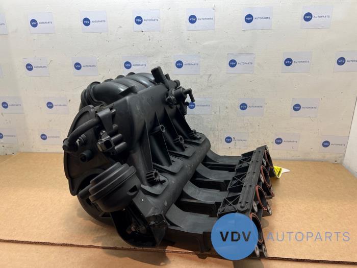 Tubulure d'admission Mercedes A-Klasse