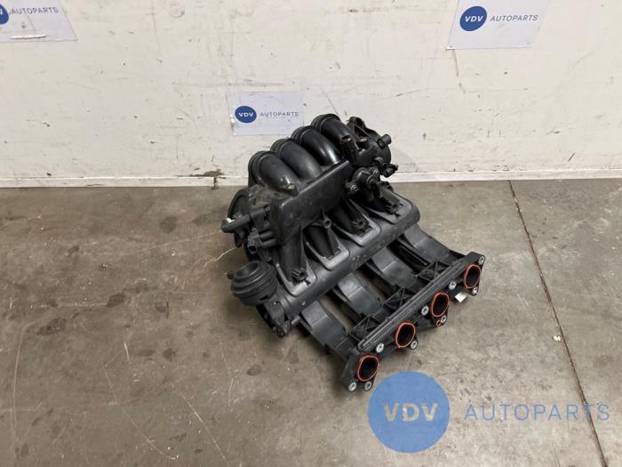 Tubulure d'admission Mercedes A-Klasse