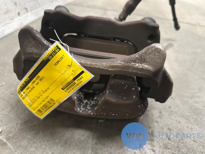 Zacisk hamulcowy lewy przód Mercedes E-Klasse