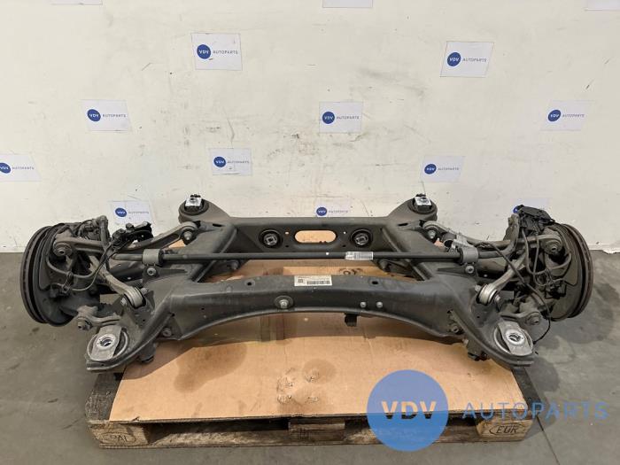 Os tylna napedu na tylne kola Mercedes E-Klasse