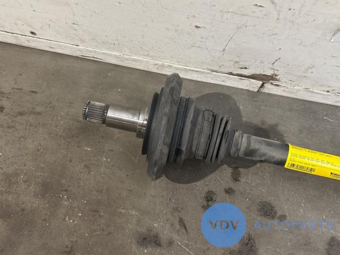 Aandrijfas links-achter Mercedes E-Klasse