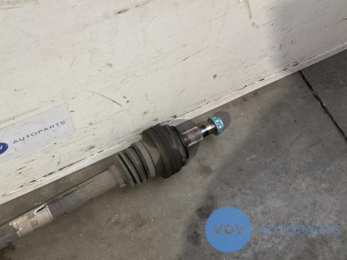 Os napedowa prawy tyl Mercedes E-Klasse