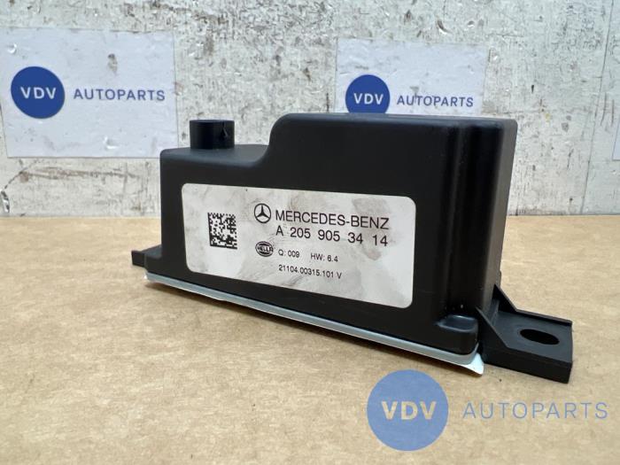 Voltage regulator Mercedes C-Klasse