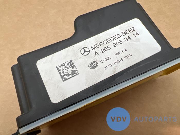 Voltage regulator Mercedes C-Klasse