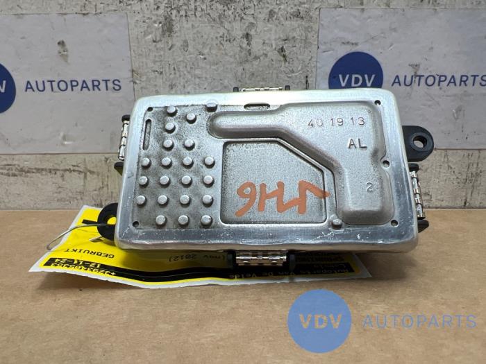 Voltage regulator Mercedes CLS-Klasse