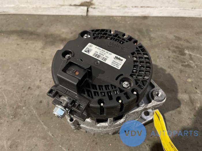 Dynamo Mercedes E-Klasse