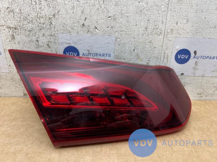 Feu arrière gauche Mercedes E-Klasse