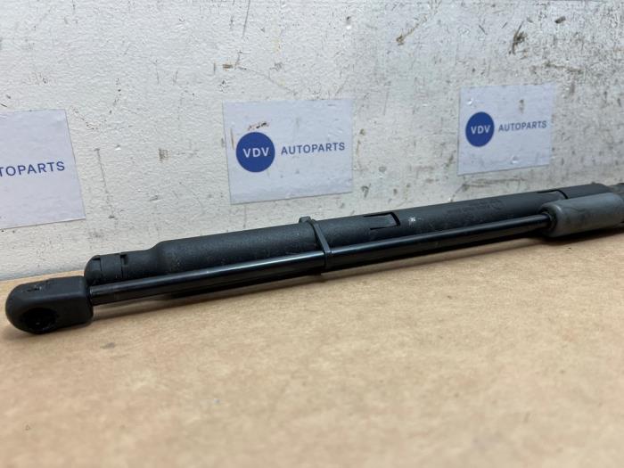 Zestaw amortyzatorów gazowych pokrywy silnika Mercedes GLK-Klasse