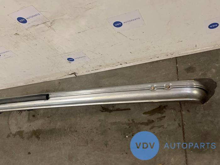 Pare-chocs arrière Mercedes 200 - 500