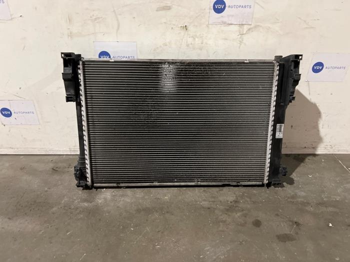 Radiator Mercedes E-Klasse