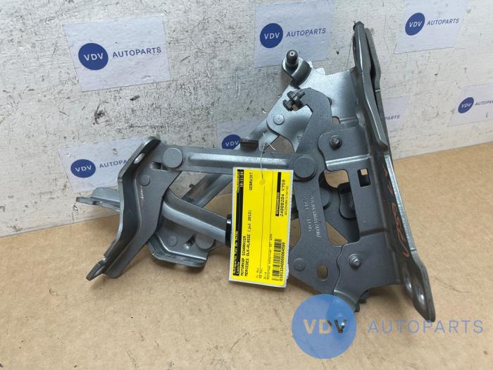 Zawias pokrywy silnika Mercedes GLK-Klasse