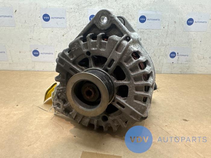 Dynamo Mercedes E-Klasse