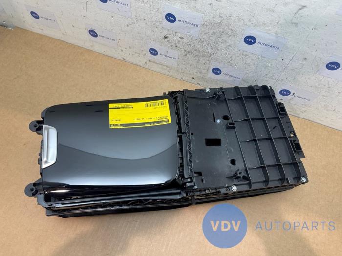 Opbergvak Mercedes C-Klasse