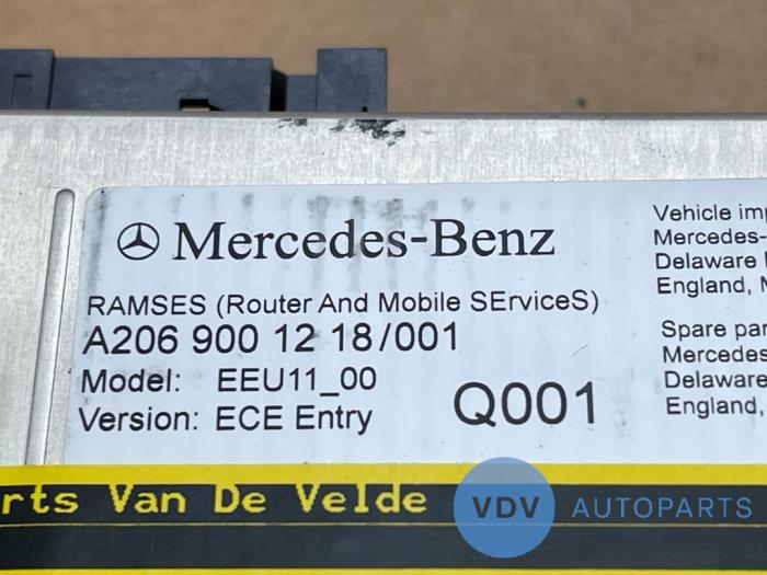 Modul komunikacyjny Mercedes C-Klasse