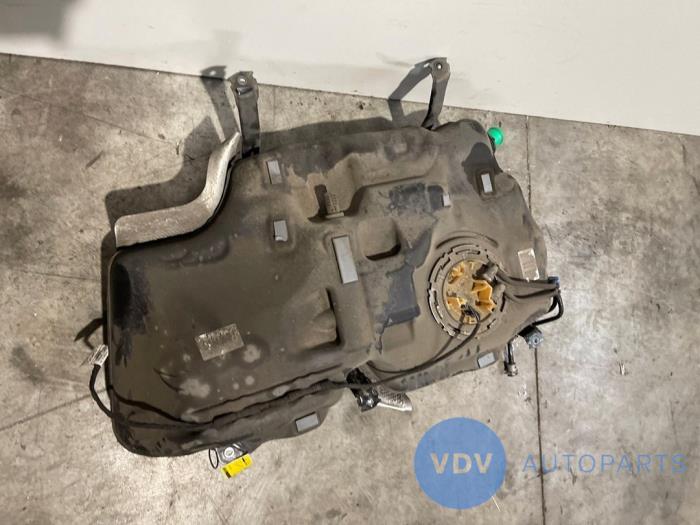 Réservoir de carburant Mercedes A-Klasse