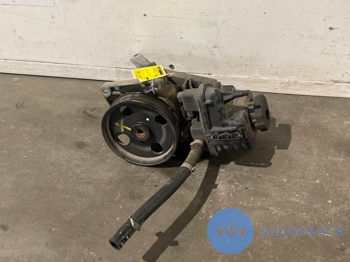 Power steering pump Mercedes E-Klasse Power steering pump Mercedes E-Klasse