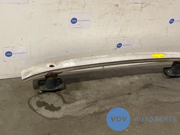 Chassisbalk achter Mercedes E-Klasse