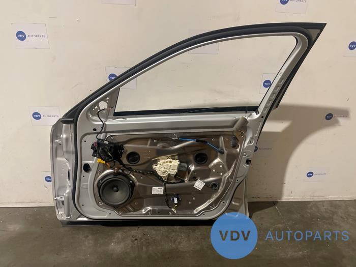 Portier 4Deurs rechts-voor Mercedes E-Klasse