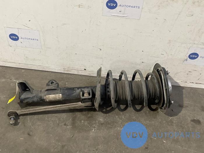 Fronts shock absorber, left Mercedes E-Klasse
