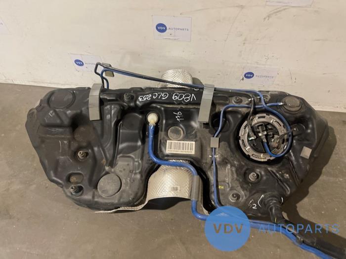 Réservoir de carburant Mercedes GLC-Klasse